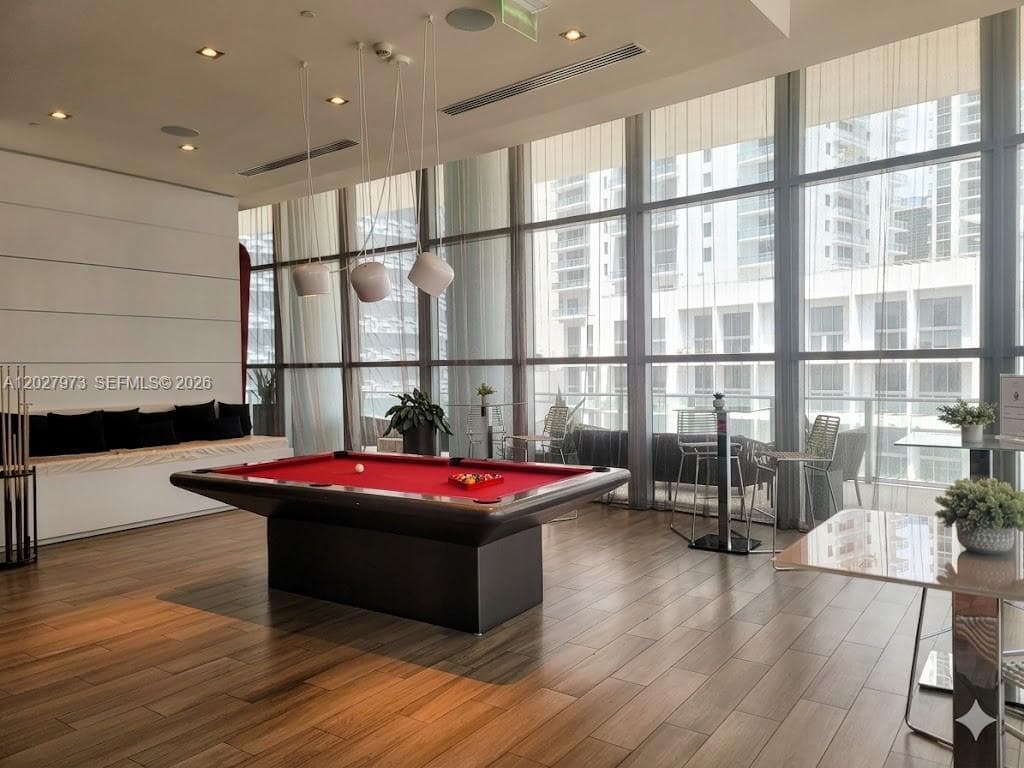 1100 S Miami Ave # 2305, Miami FL 33130 — 20