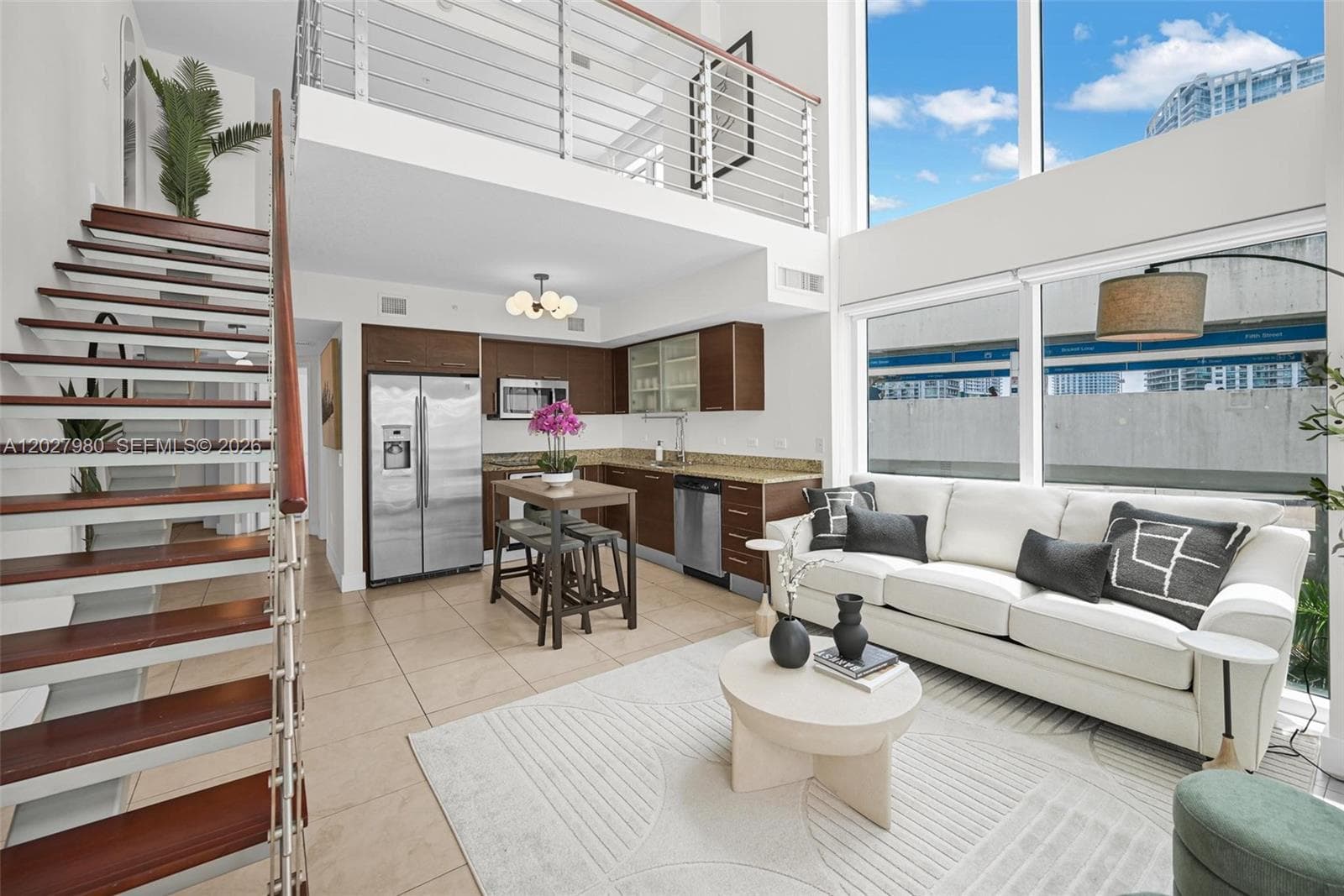 41 SE 5th St # 517, Miami FL 33131 — 6