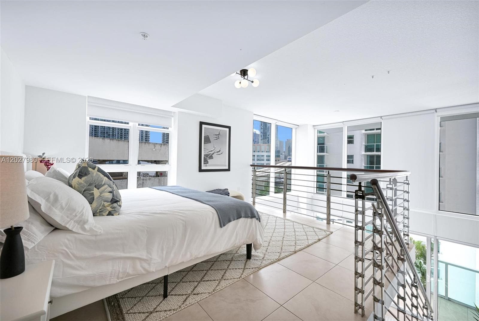 41 SE 5th St # 517, Miami FL 33131 — 19