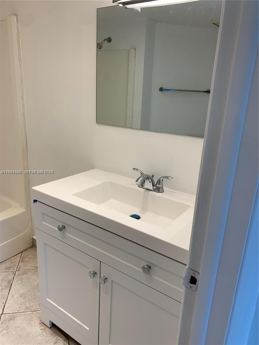 9445 Fontainebleau Blvd # 201, Miami FL 33172 — 9