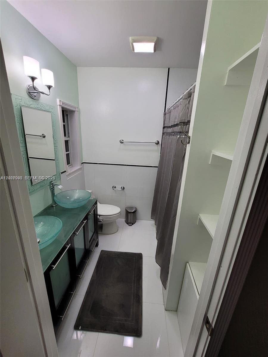 1662 SW 19th Ave # 1662, Miami FL 33145 — 18