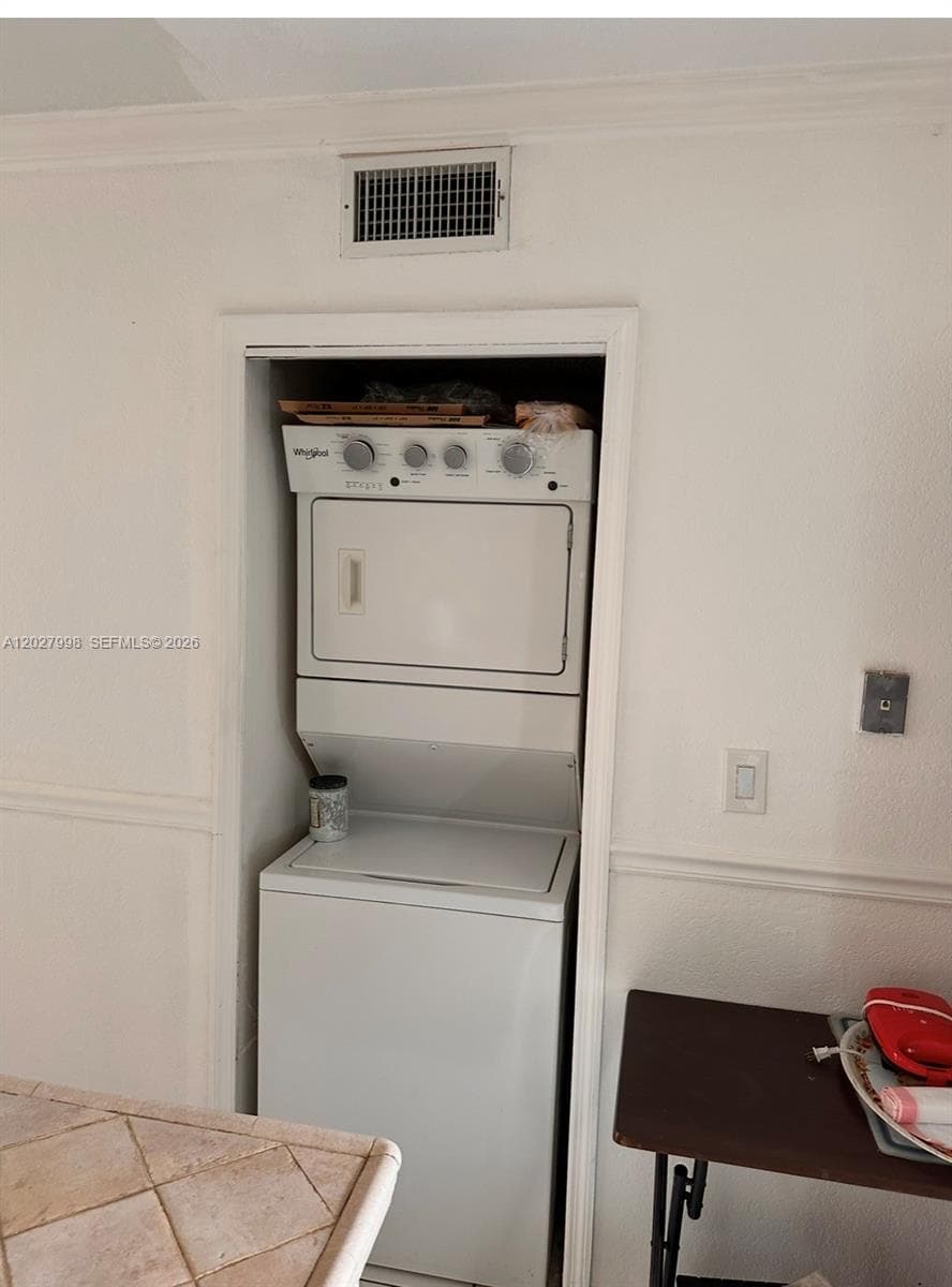 5420 W 21st Ct # 411, Hialeah FL 33016 — 17