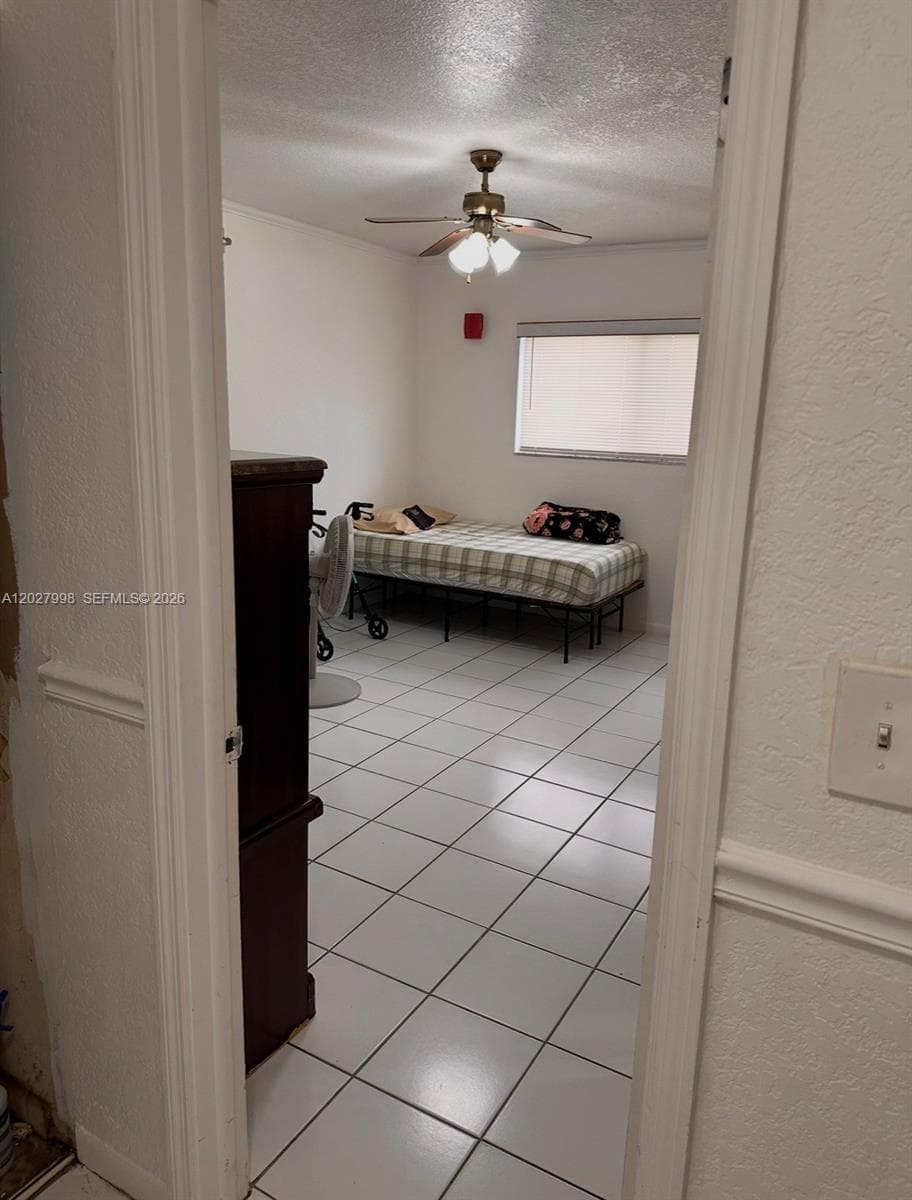 5420 W 21st Ct # 411, Hialeah FL 33016 — 32