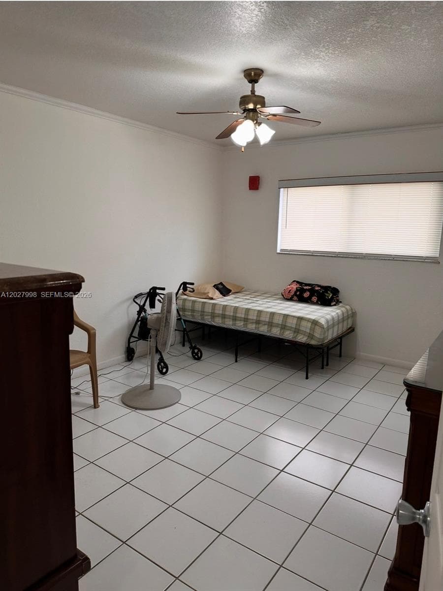 5420 W 21st Ct # 411, Hialeah FL 33016 — 30