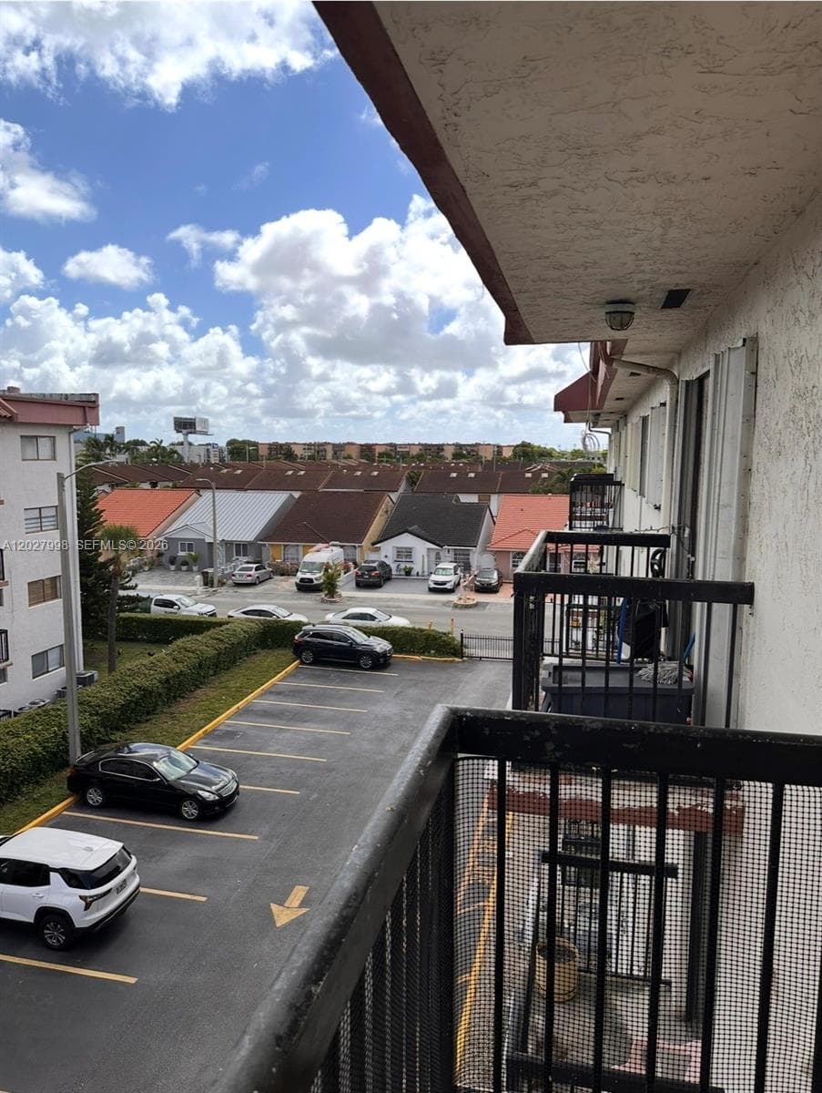 5420 W 21st Ct # 411, Hialeah FL 33016 — 15