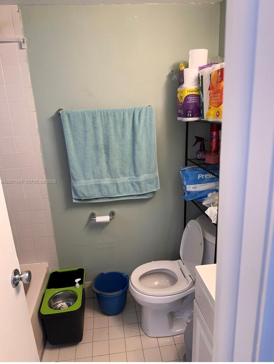 5420 W 21st Ct # 411, Hialeah FL 33016 — 39