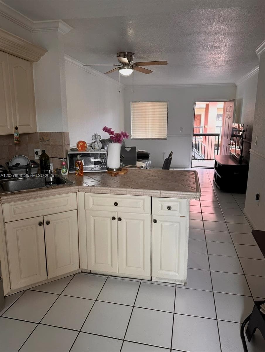 5420 W 21st Ct # 411, Hialeah FL 33016 — 8