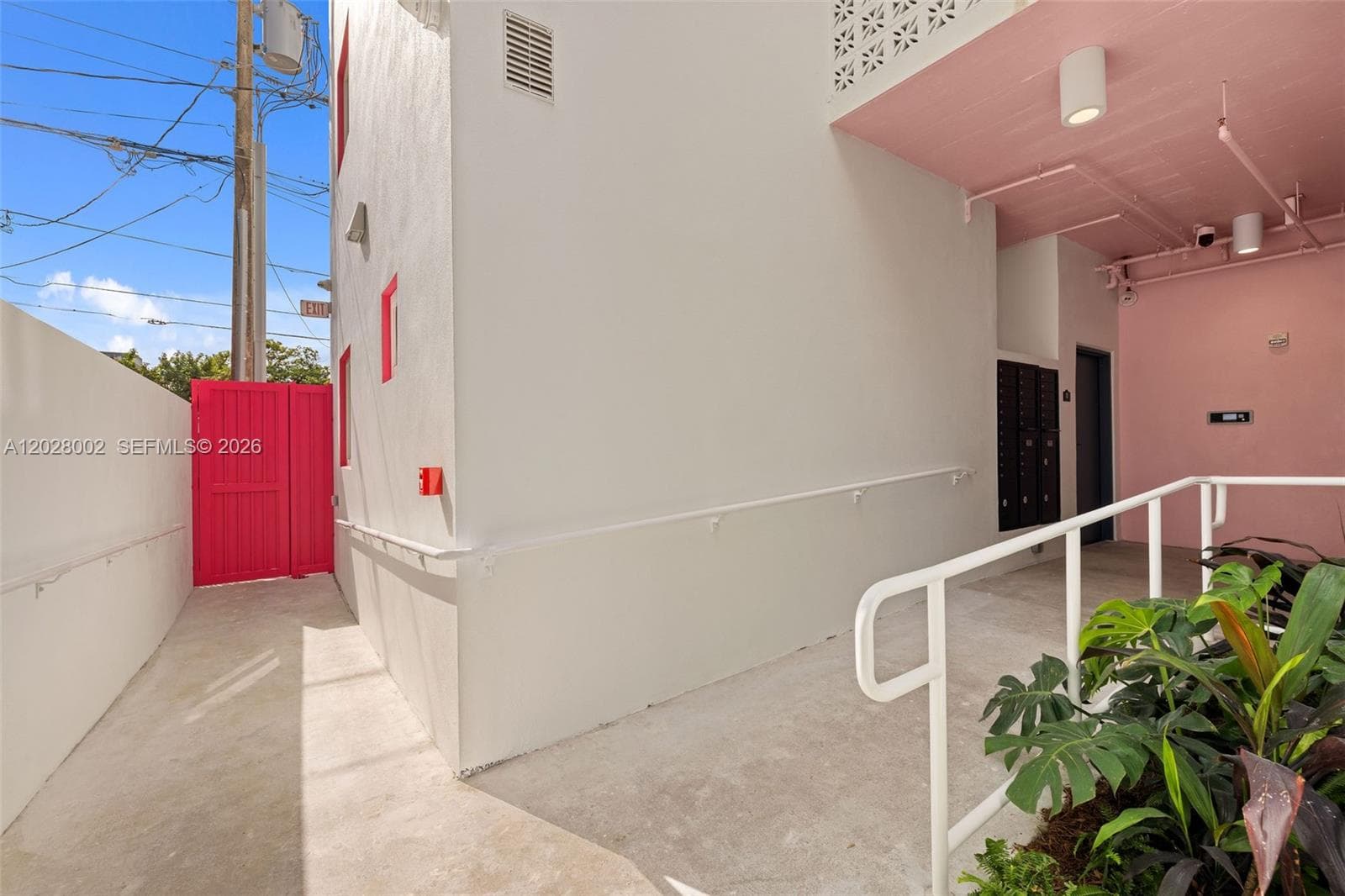 315 NW 32 ST # 306, Miami FL 33127 — 18