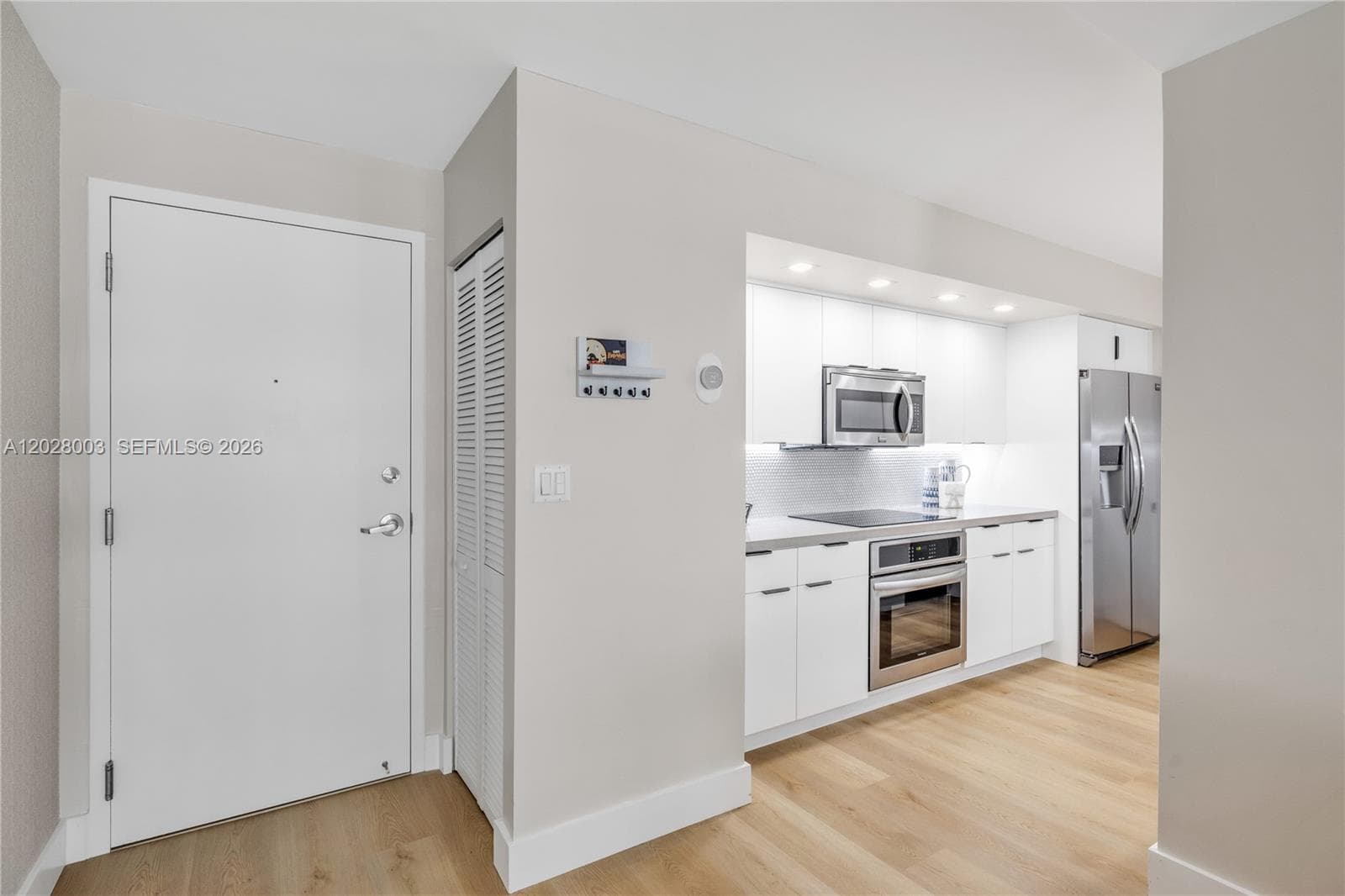 6917 Collins Ave # 1404, Miami Beach FL 33141 — 5