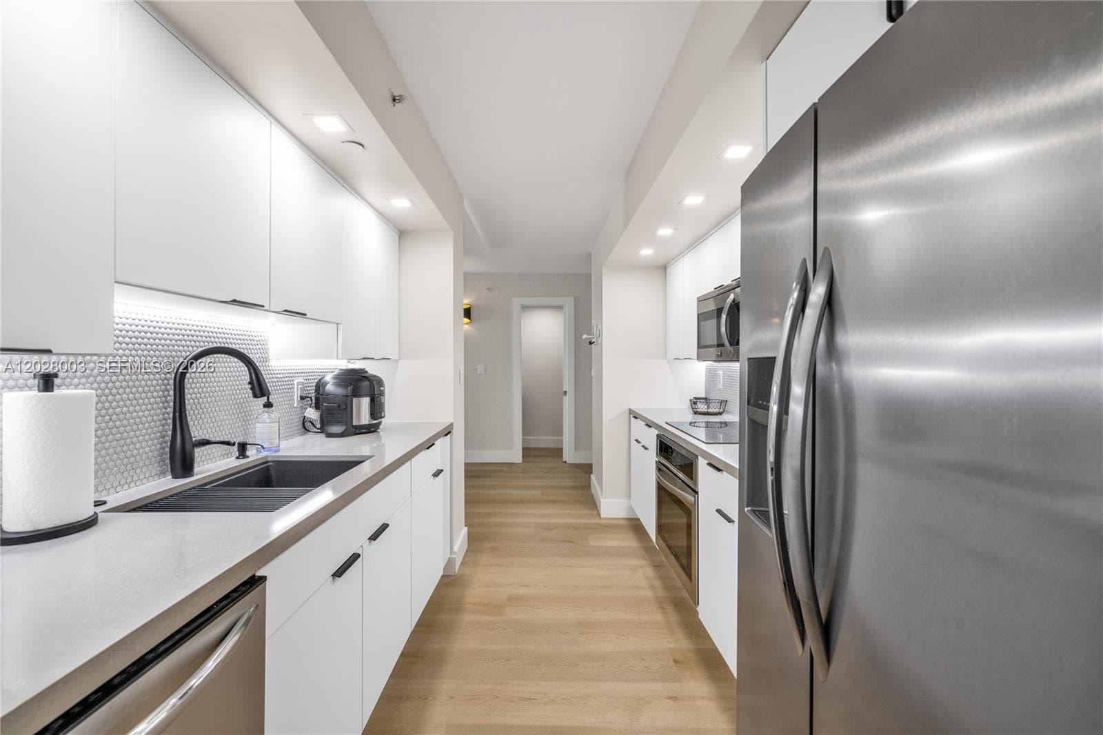 6917 Collins Ave # 1404, Miami Beach FL 33141 — 4