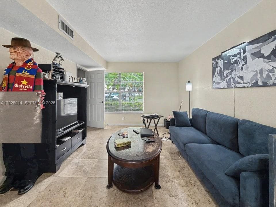 Crossings Village Homes C, Miami, FL — 6