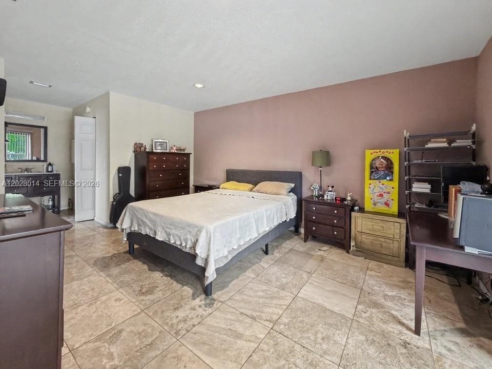 Crossings Village Homes C, Miami, FL — 9
