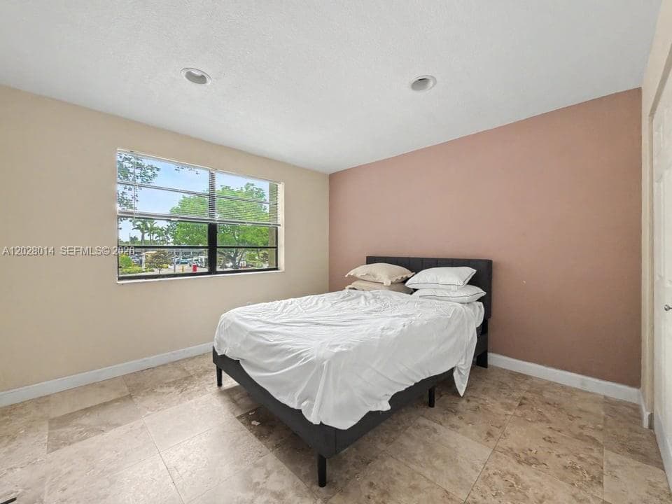 Crossings Village Homes C, Miami, FL — 10