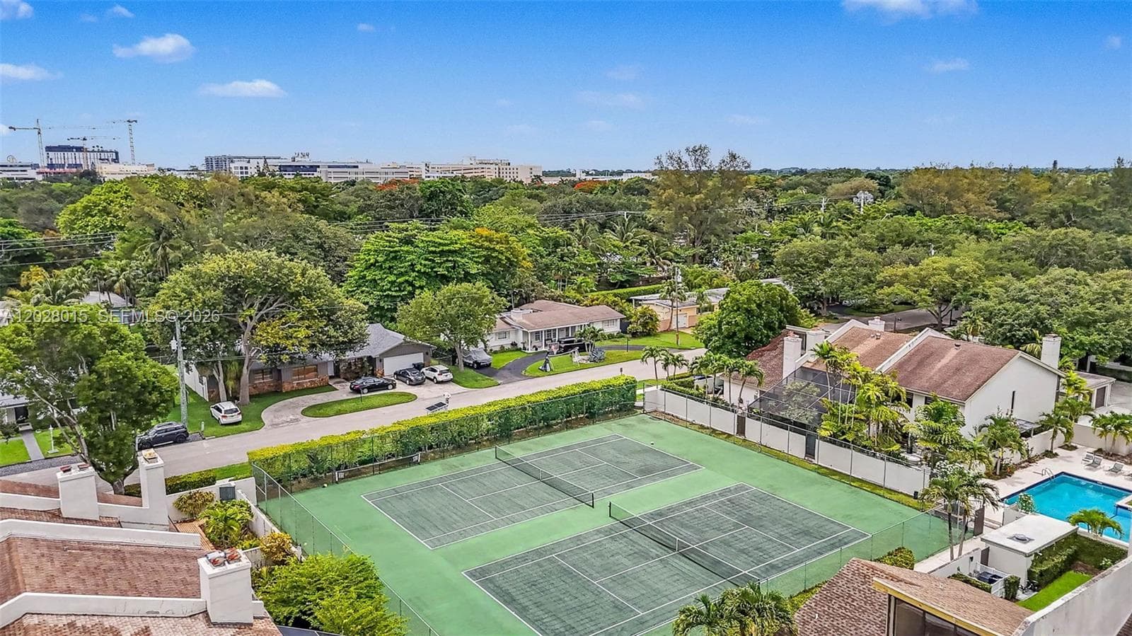 6671 SW 70th Ter # 20, South Miami FL 33143 — 40