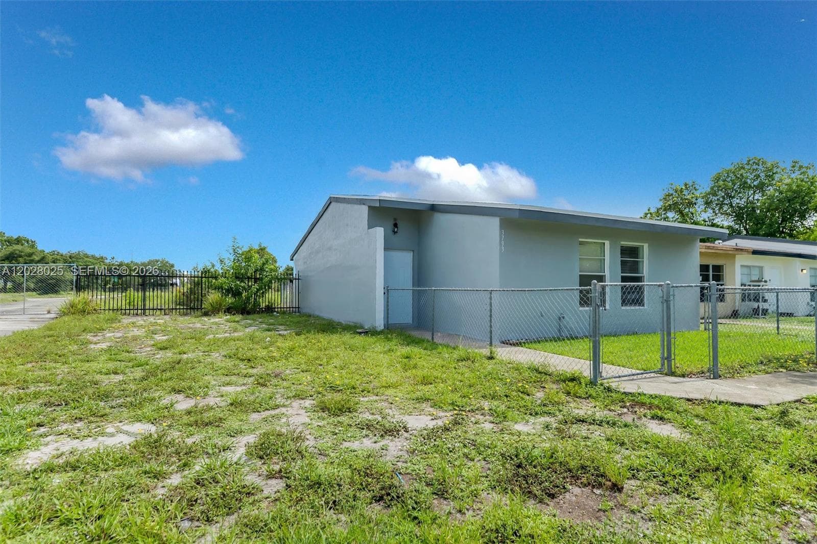 3793 NW 213th Ter, Miami Gardens FL 33055 — 2