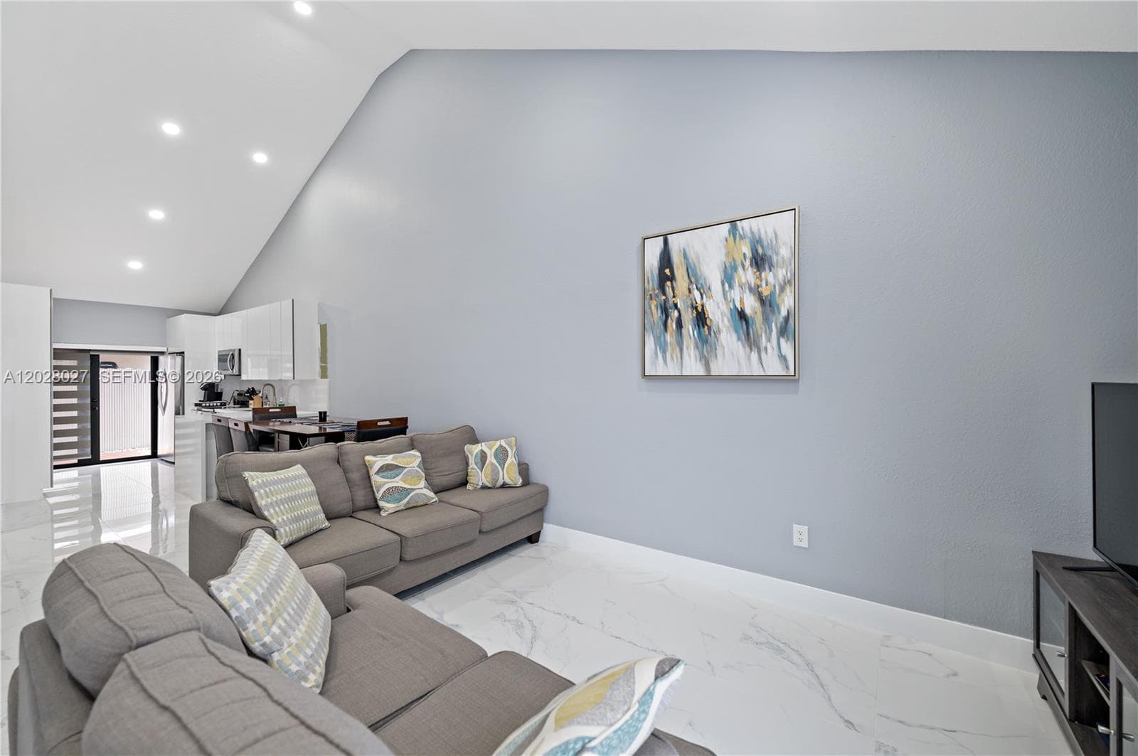 9046 NW 121st Ter # 90, Hialeah Gardens FL 33018 — 5