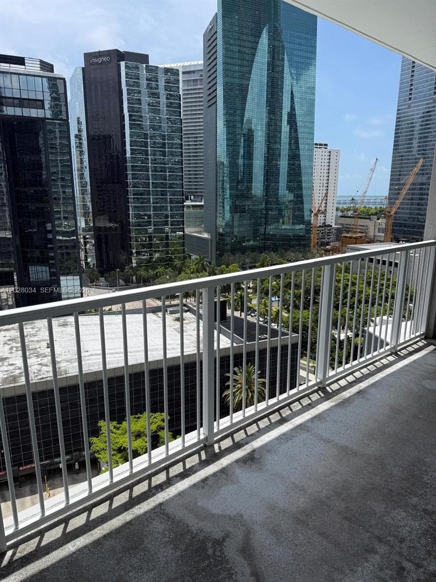 1250 S Miami Ave # 1412, Miami FL 33130 — 10