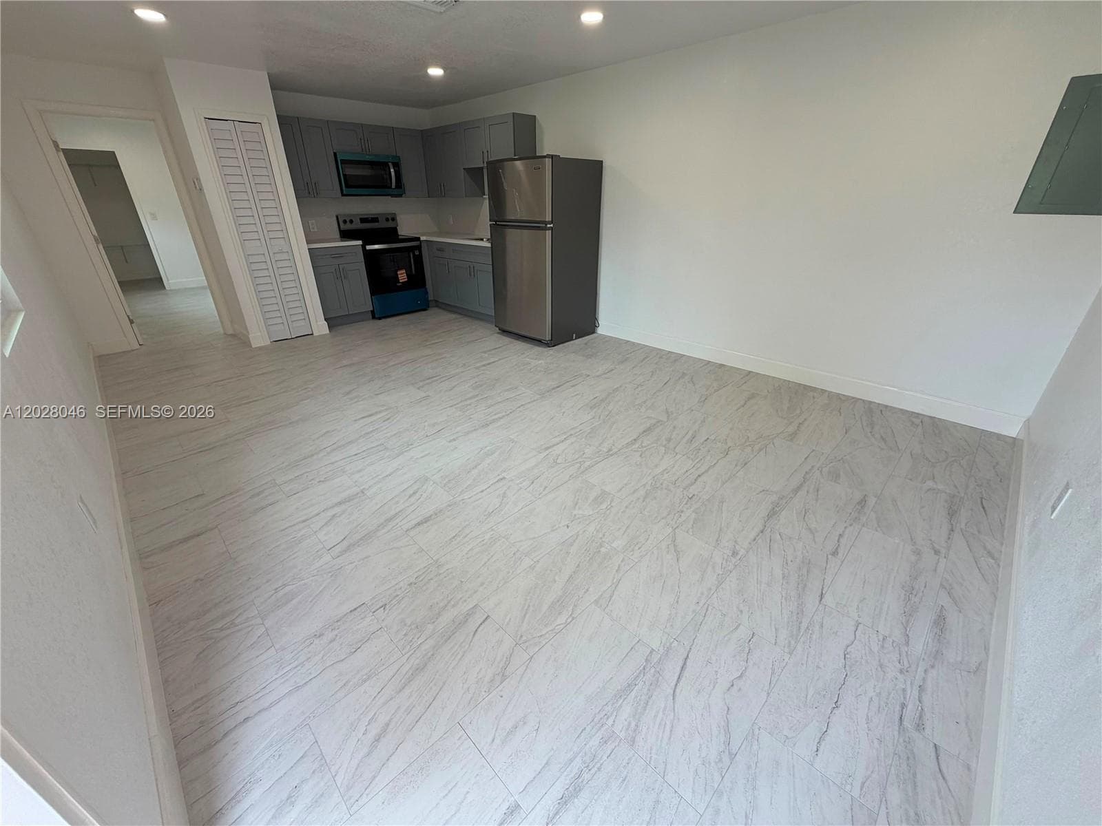 19321 SW 196th St # 1, Miami FL 33187 — 2