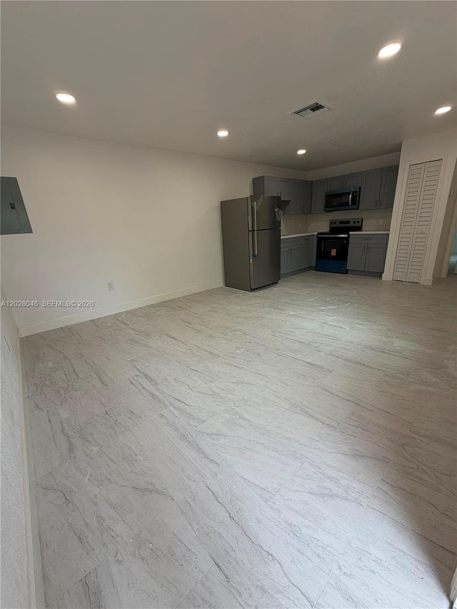 19321 SW 196th St # 1, Miami FL 33187 — 9