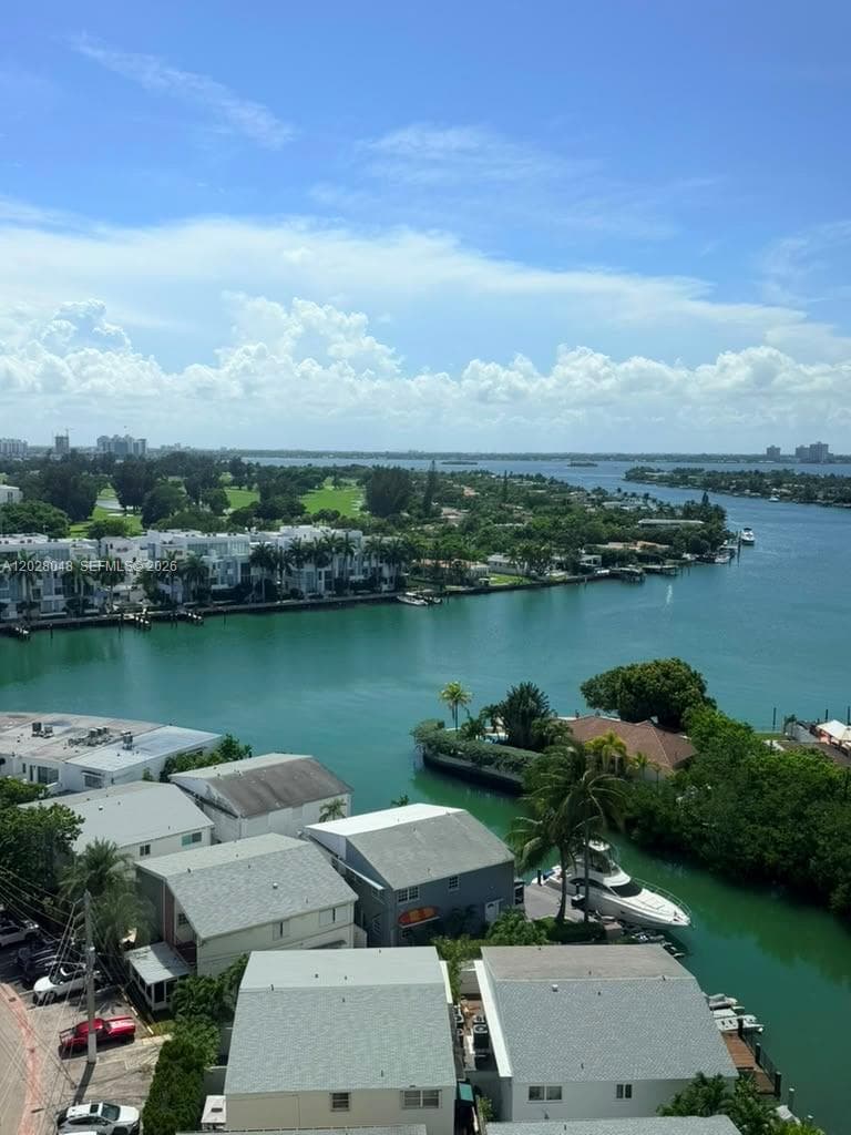 7441 Wayne Ave # 14D, Miami Beach FL 33141 — 14