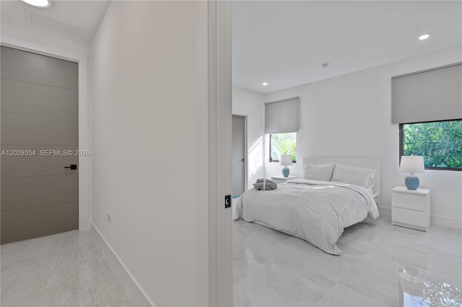 2887 SW 33rd Ave, Miami FL 33133 — 25