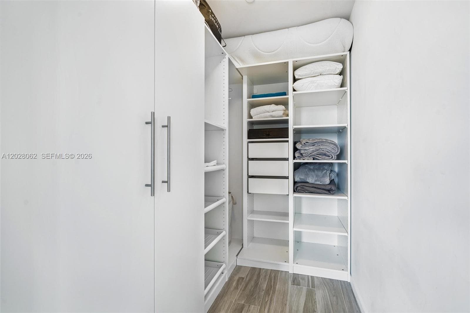 801 S Miami Ave # 4302, Miami FL 33130 — 24