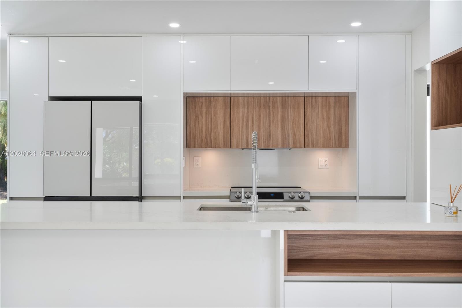 255 Grant Dr, Coral Gables FL 33133 — 30