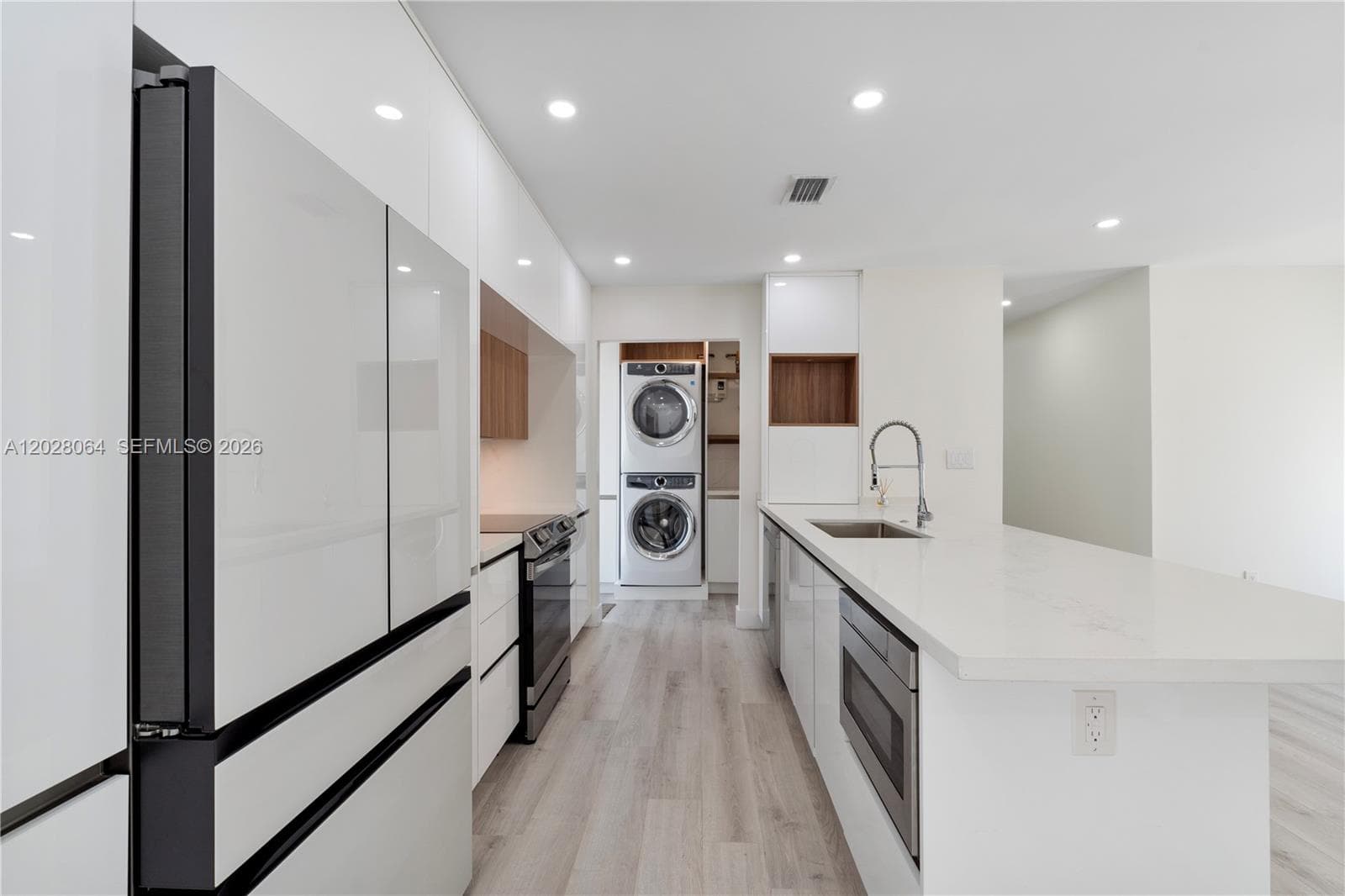 255 Grant Dr, Coral Gables FL 33133 — 10