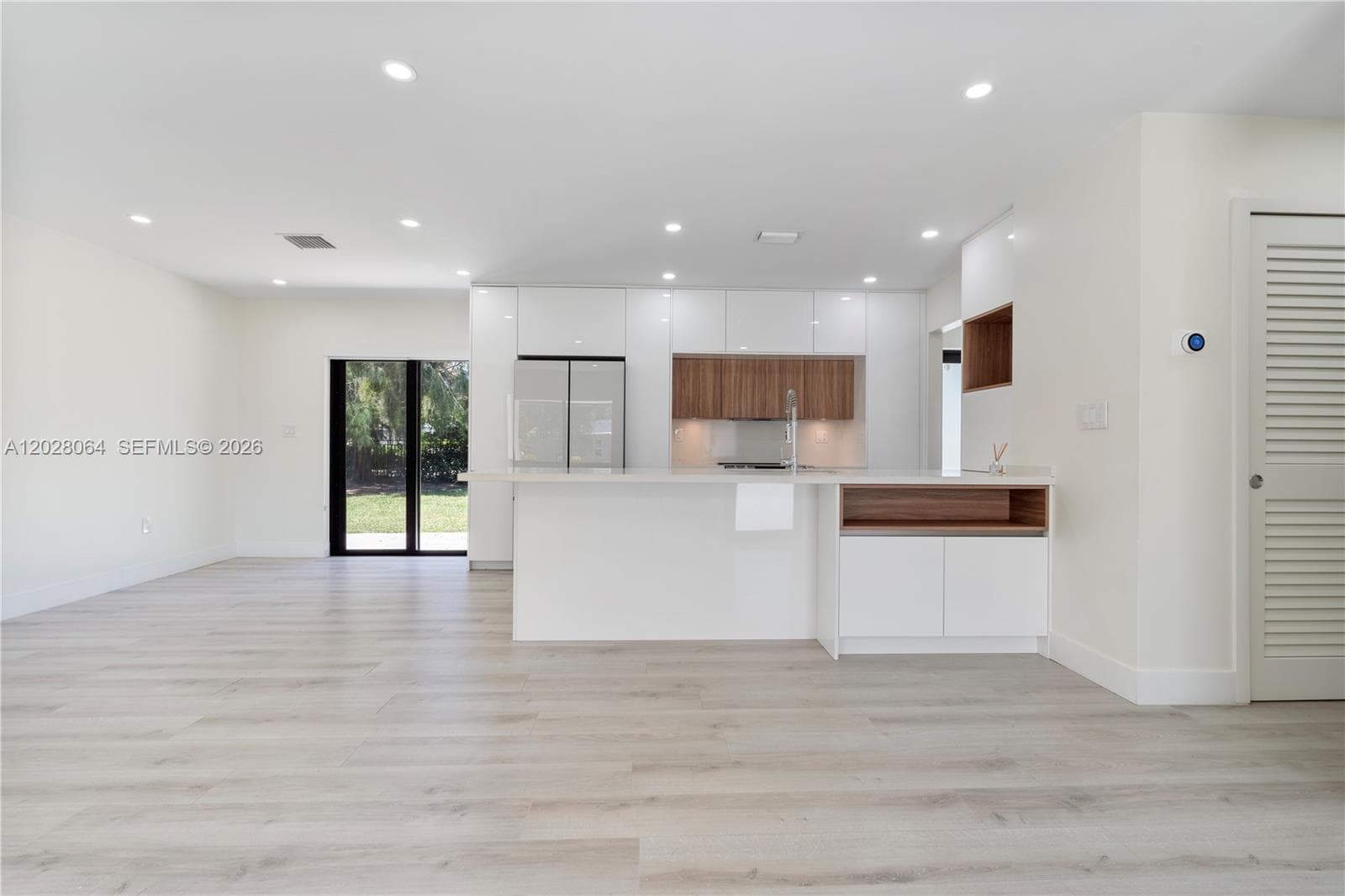 255 Grant Dr, Coral Gables FL 33133 — 8