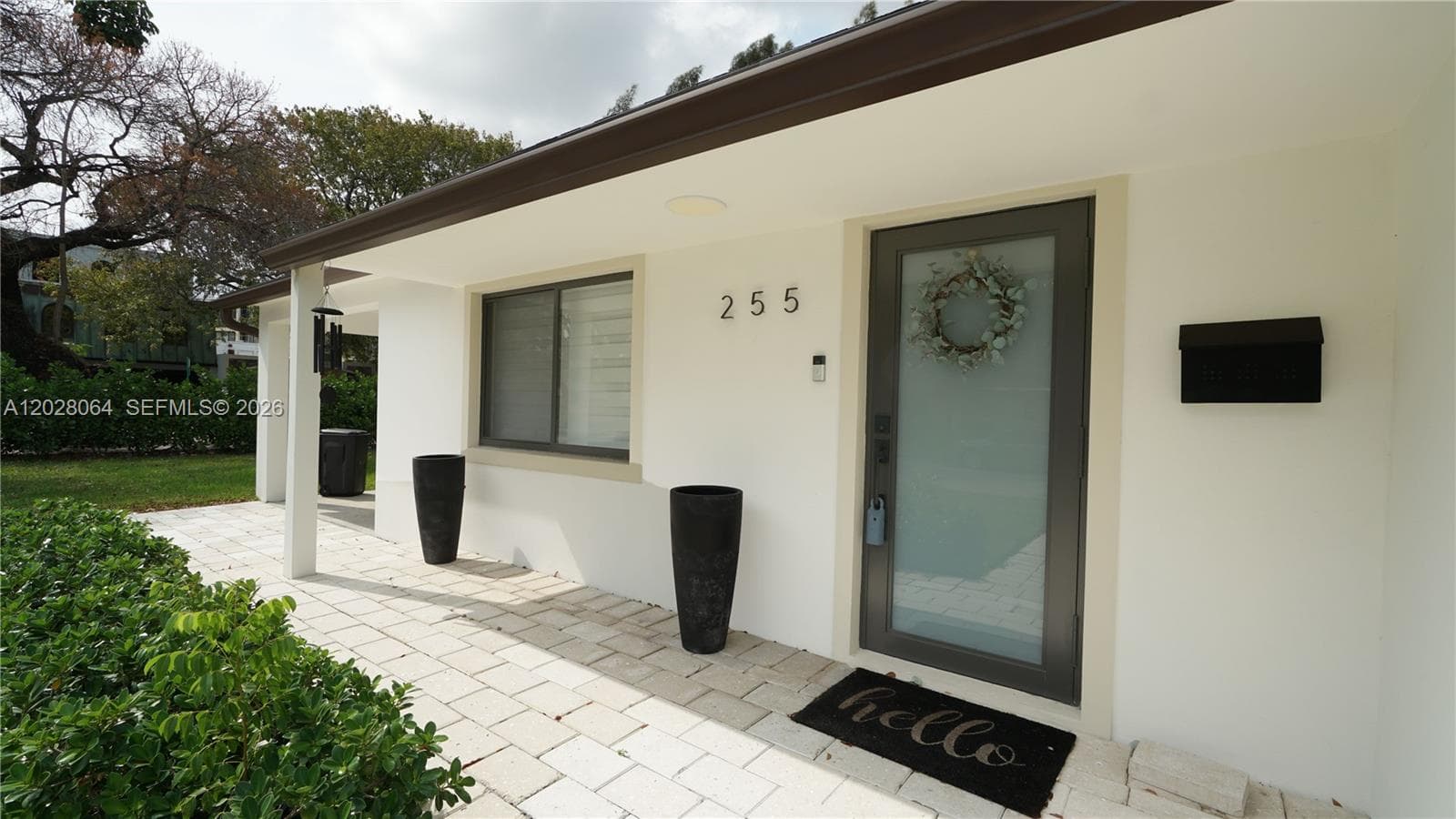 255 Grant Dr, Coral Gables FL 33133 — 25