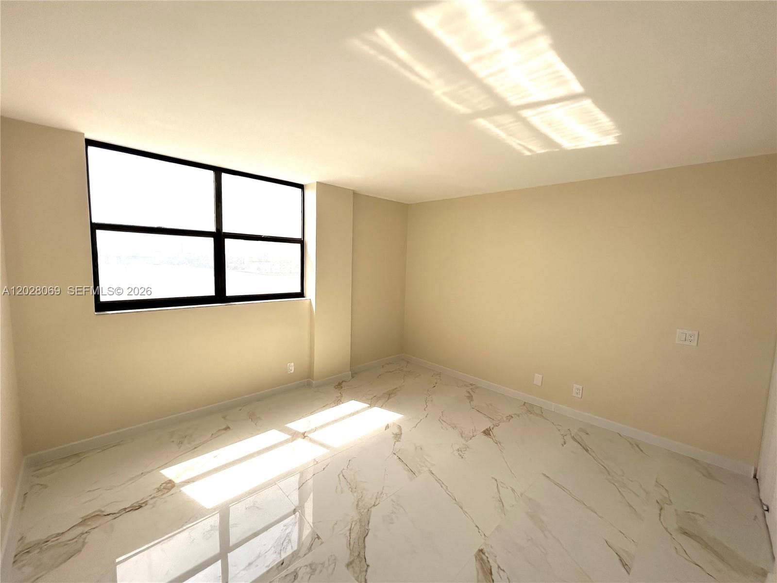 290 174th St # 619, Sunny Isles Beach FL 33160 — 30