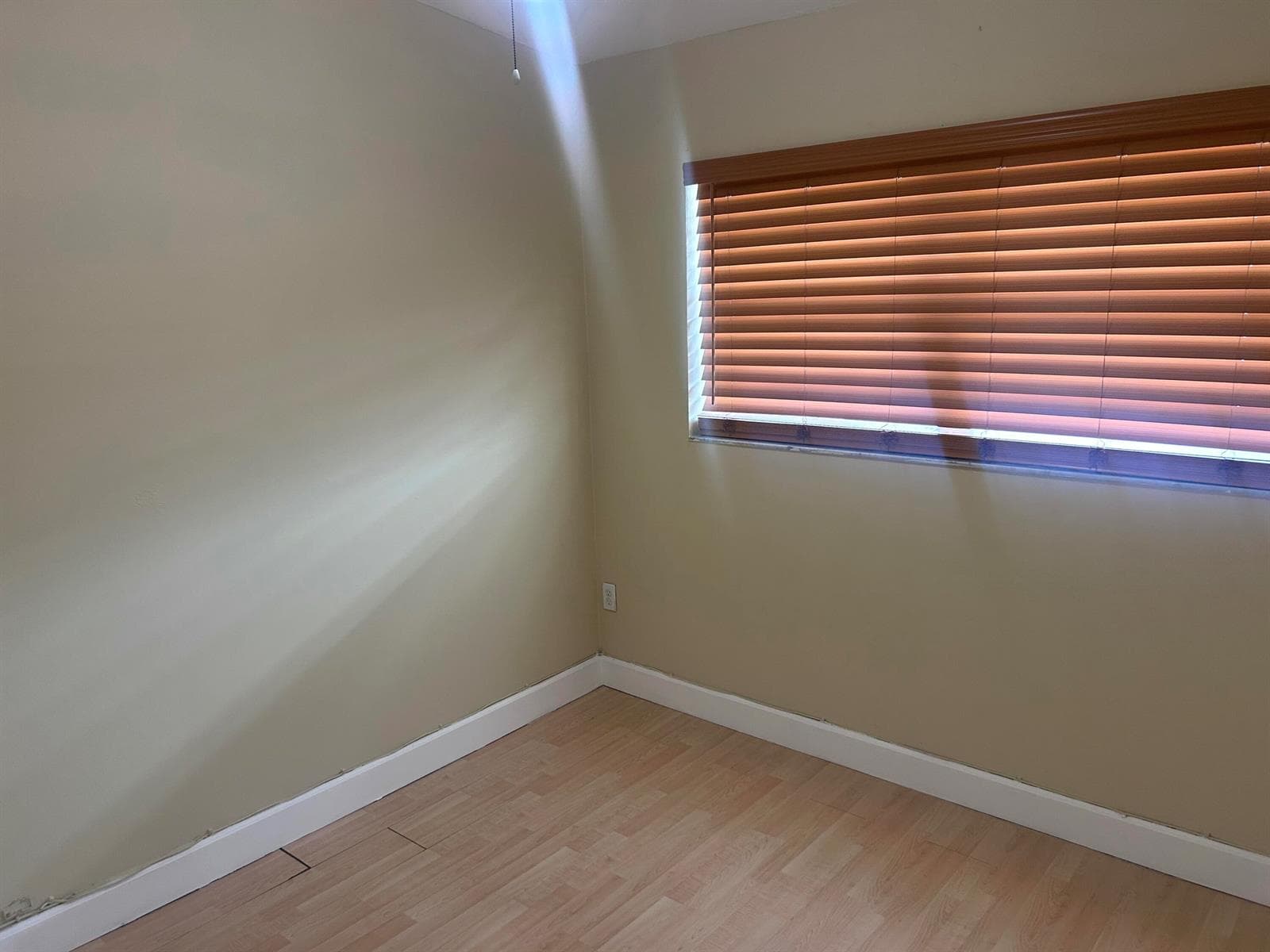 18301 Mediterranean Boulevard, Hialeah FL 33015 — 7