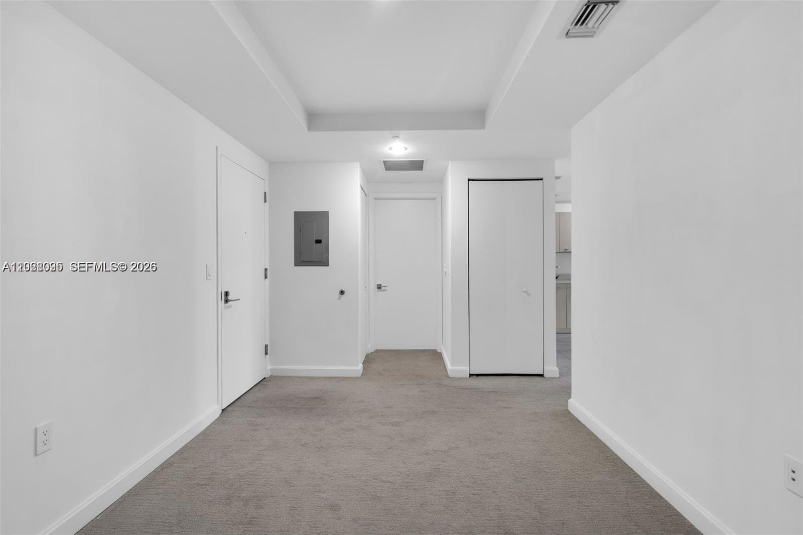 45 SW 9th St # 2204, Miami FL 33130 — 14