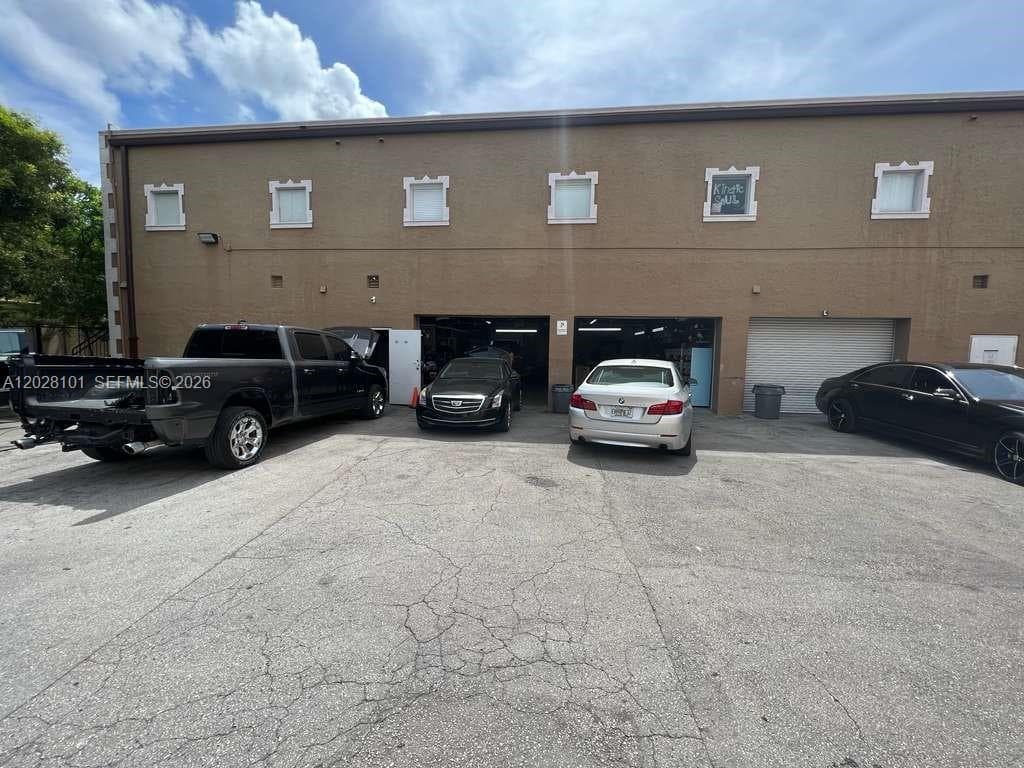13690 SW 142nd Ave, Miami FL 33186 — 2