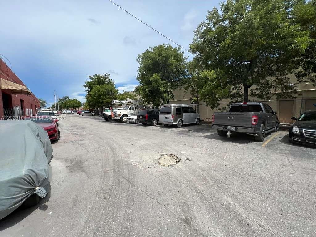 13690 SW 142nd Ave, Miami FL 33186 — 3