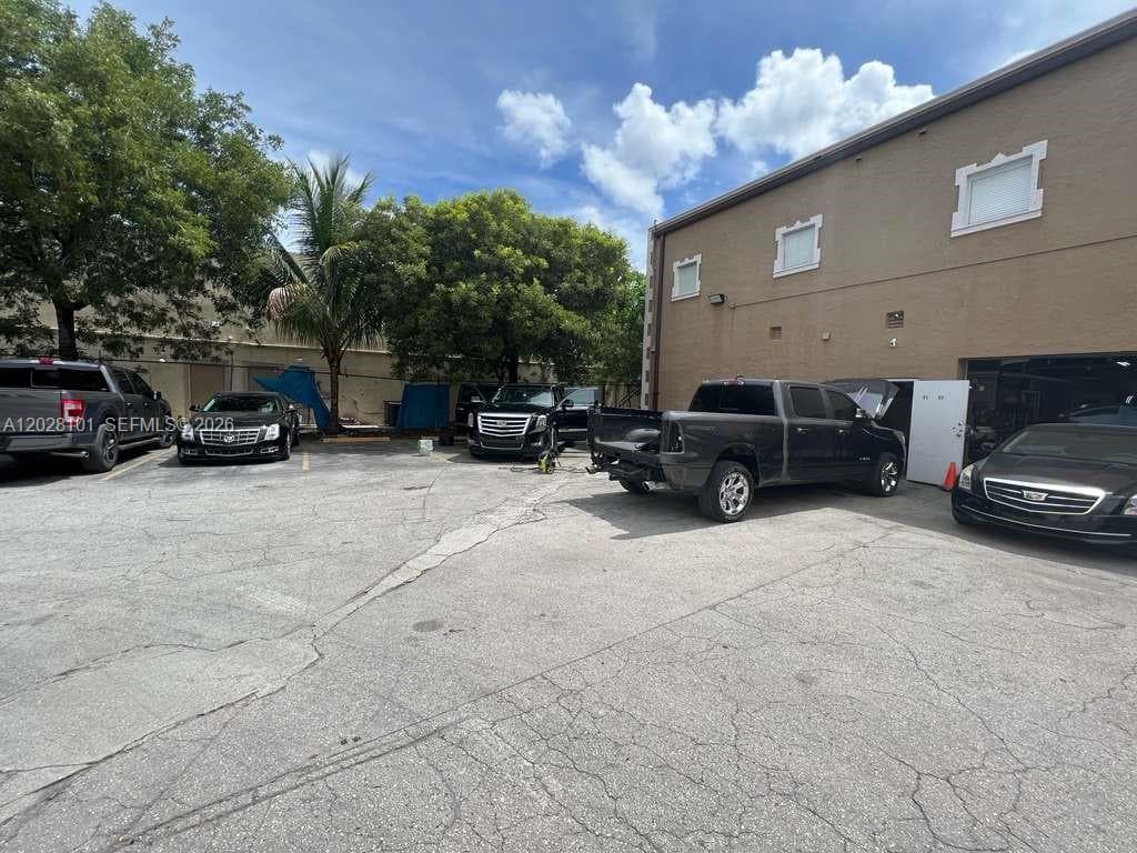 13690 SW 142nd Ave, Miami FL 33186 — 5