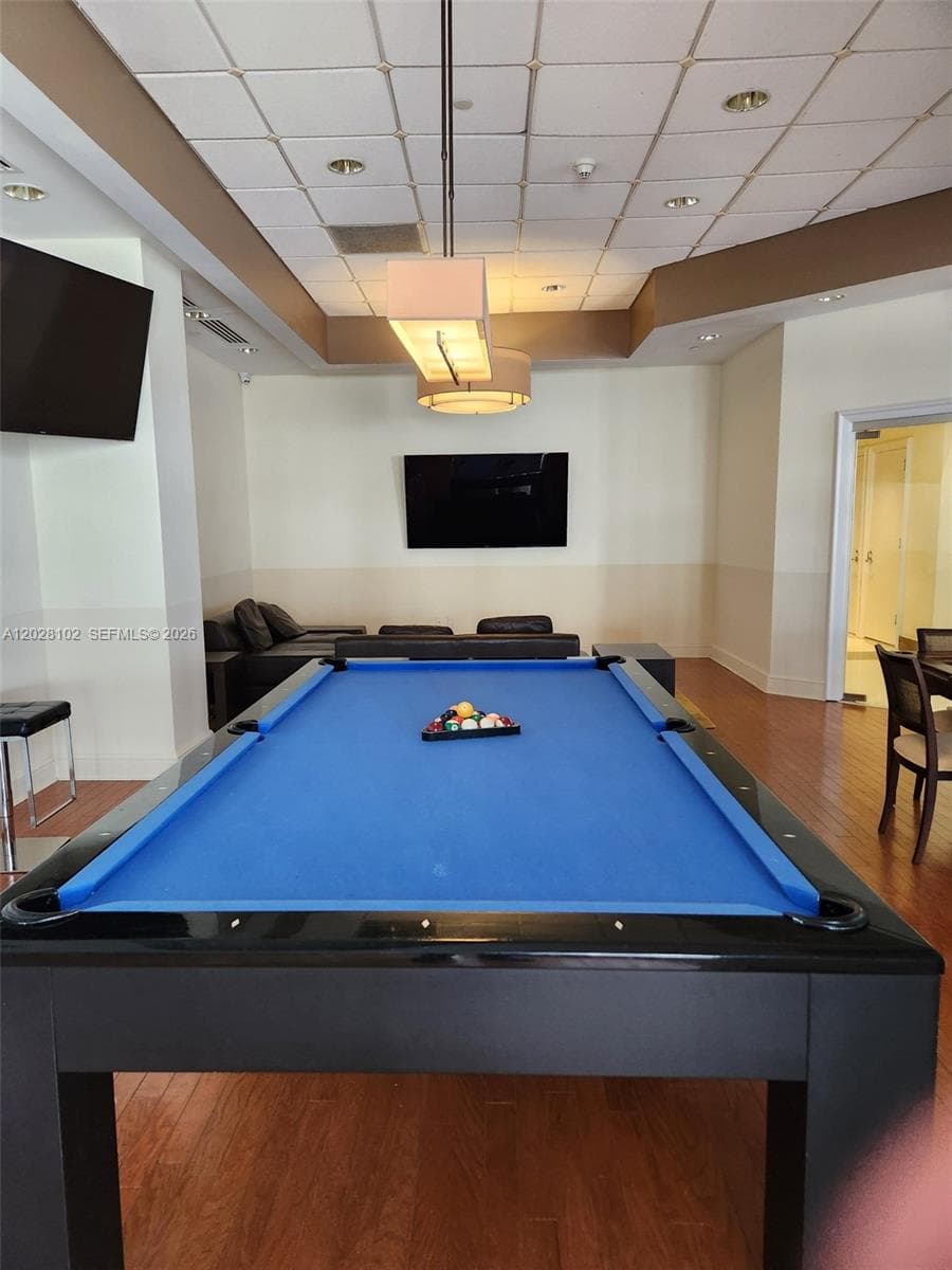4779 Collins Ave # 3504, Miami Beach FL 33140 — 42