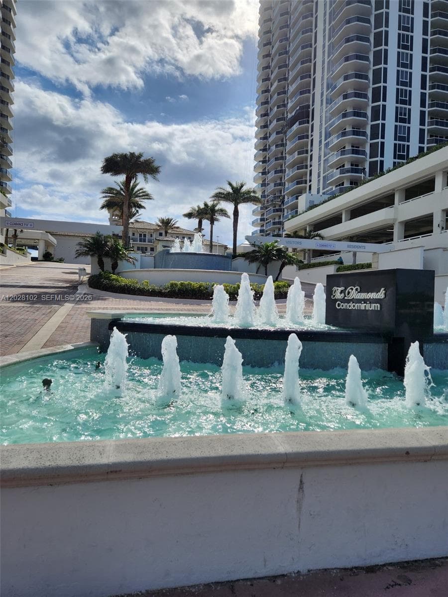 4779 Collins Ave # 3504, Miami Beach FL 33140 — 66