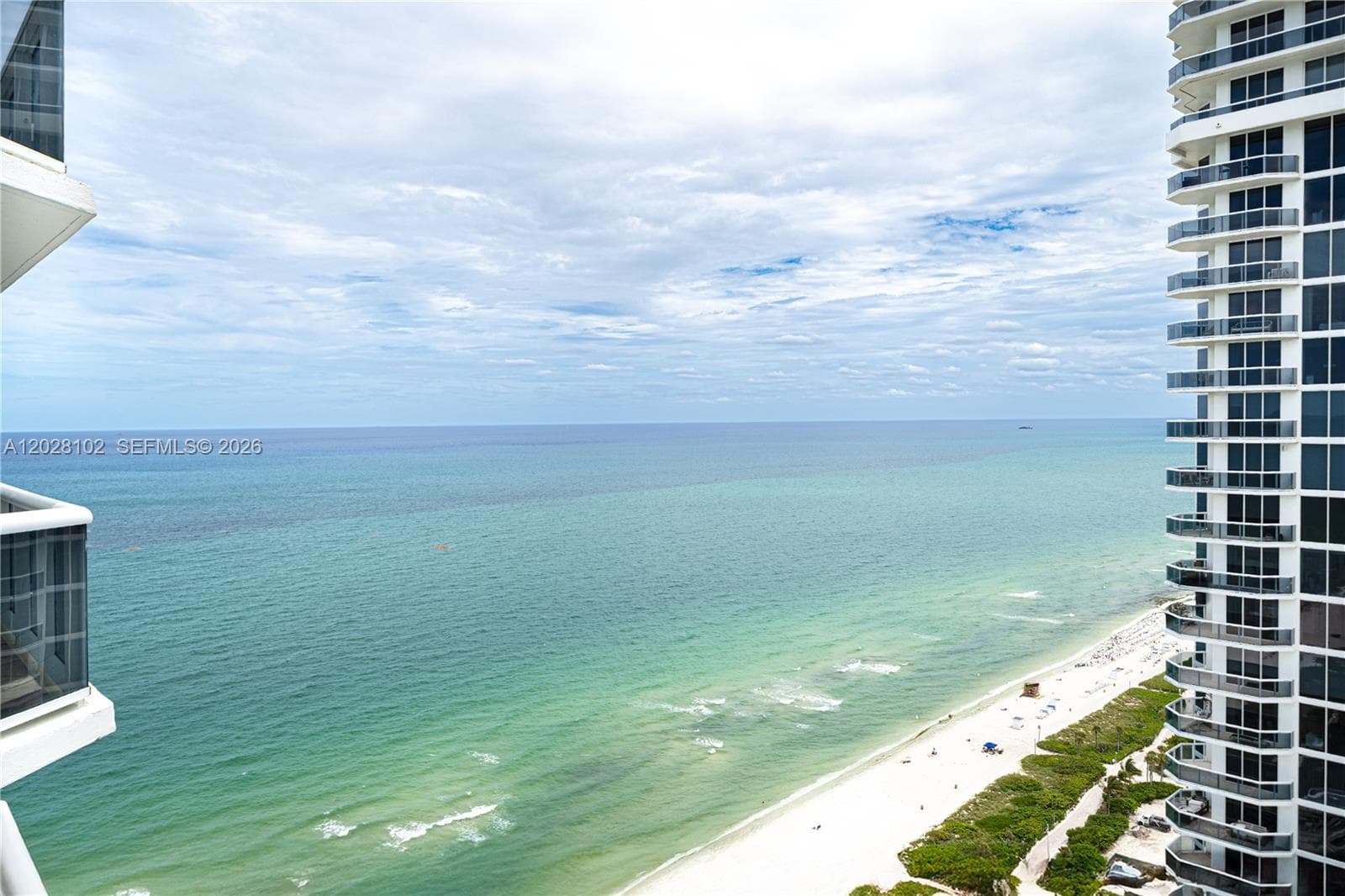 4779 Collins Ave # 3504, Miami Beach FL 33140 — 1