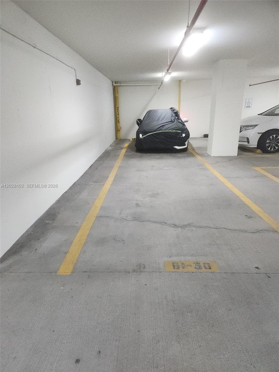 4779 Collins Ave # 3504, Miami Beach FL 33140 — 35