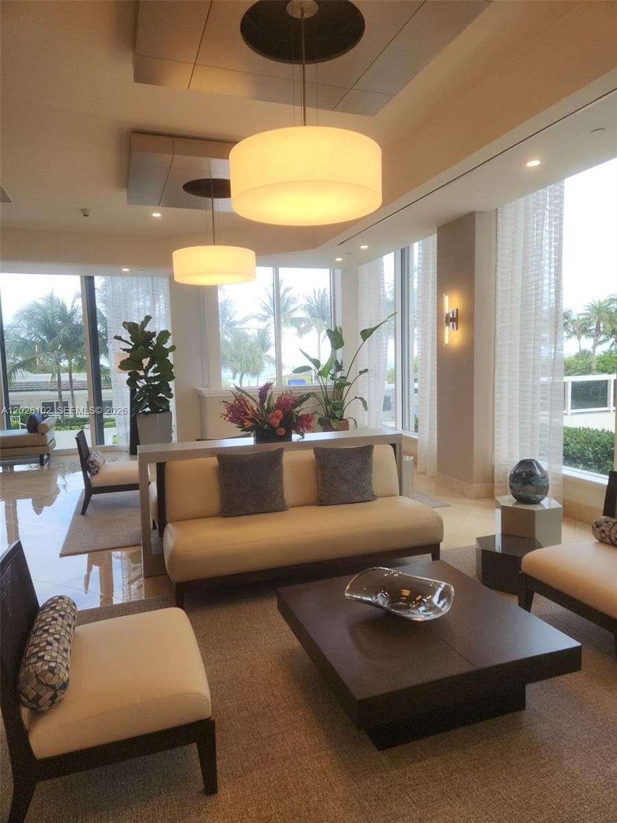 4779 Collins Ave # 3504, Miami Beach FL 33140 — 39