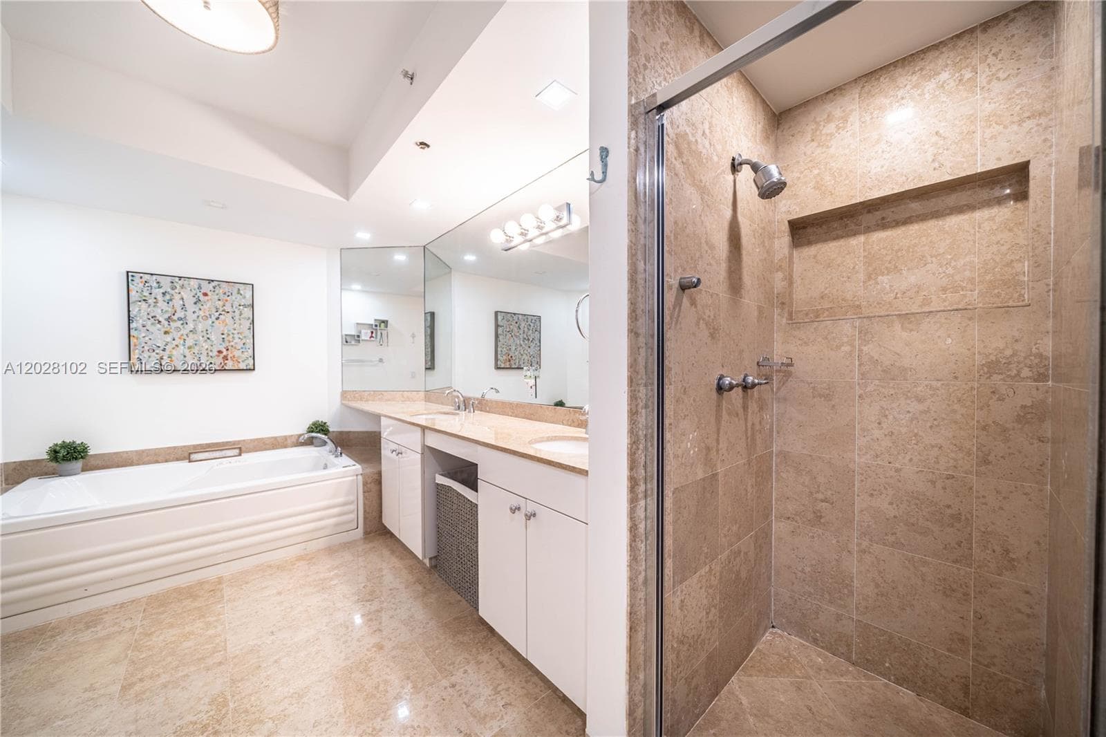 4779 Collins Ave # 3504, Miami Beach FL 33140 — 25