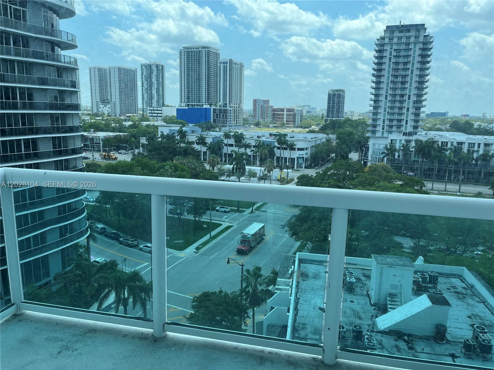 1800 N Bayshore Dr # 915, Miami FL 33132 — 13