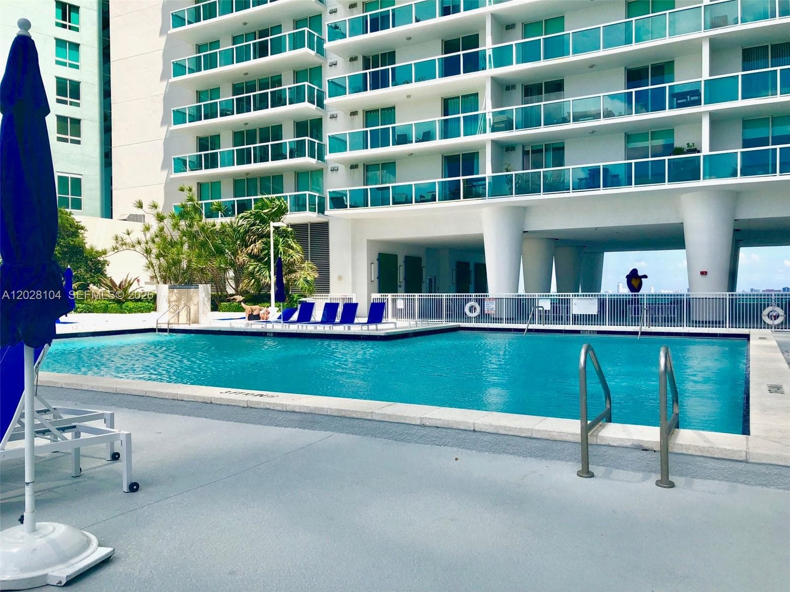 1800 N Bayshore Dr # 915, Miami FL 33132 — 39