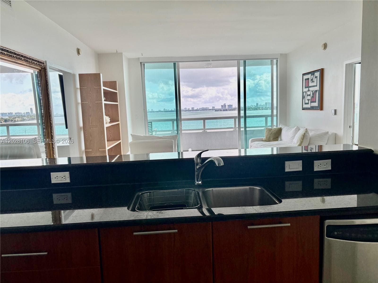 1800 N Bayshore Dr # 905, Miami FL 33132 — 5