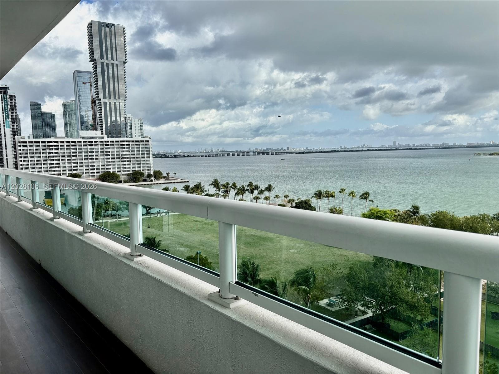 1800 N Bayshore Dr # 905, Miami FL 33132 — 10