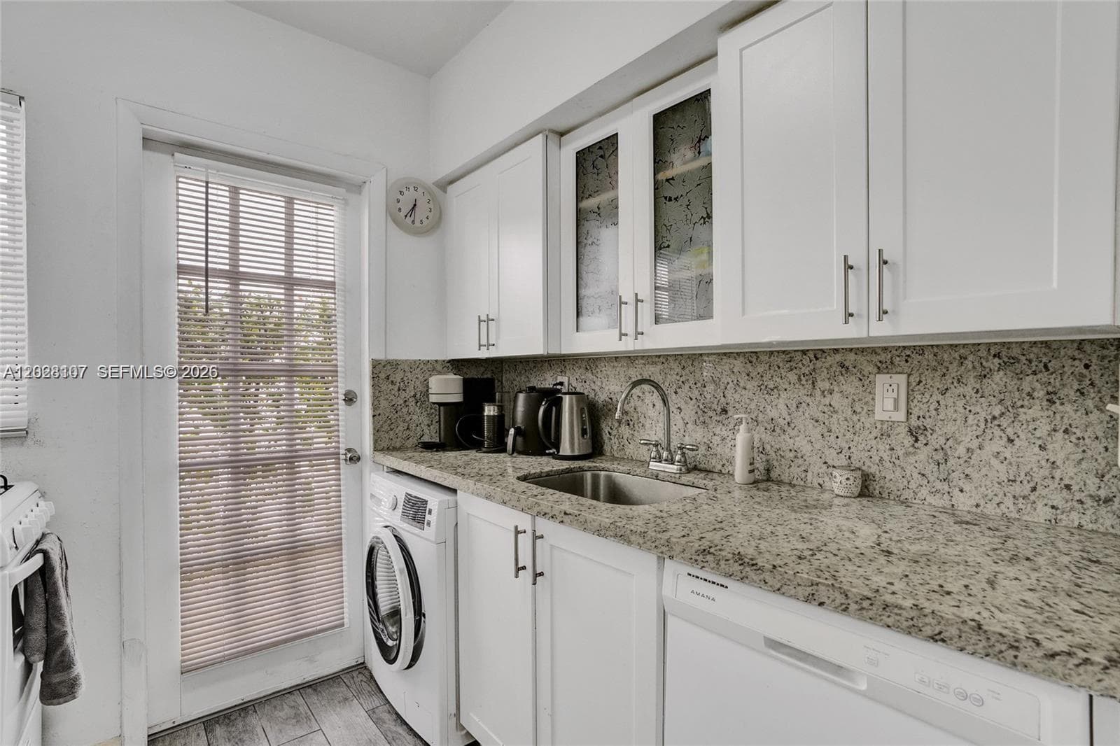 911 Meridian Ave # 104, Miami Beach FL 33139 — 5