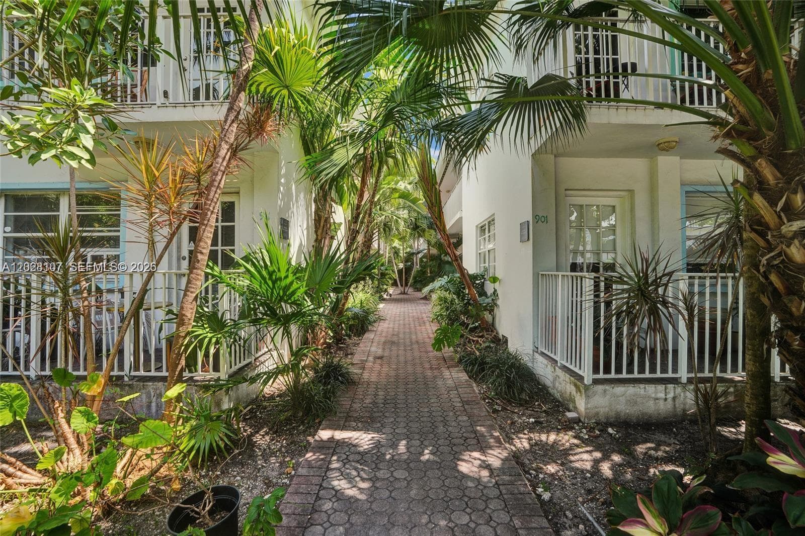 911 Meridian Ave # 104, Miami Beach FL 33139 — 4