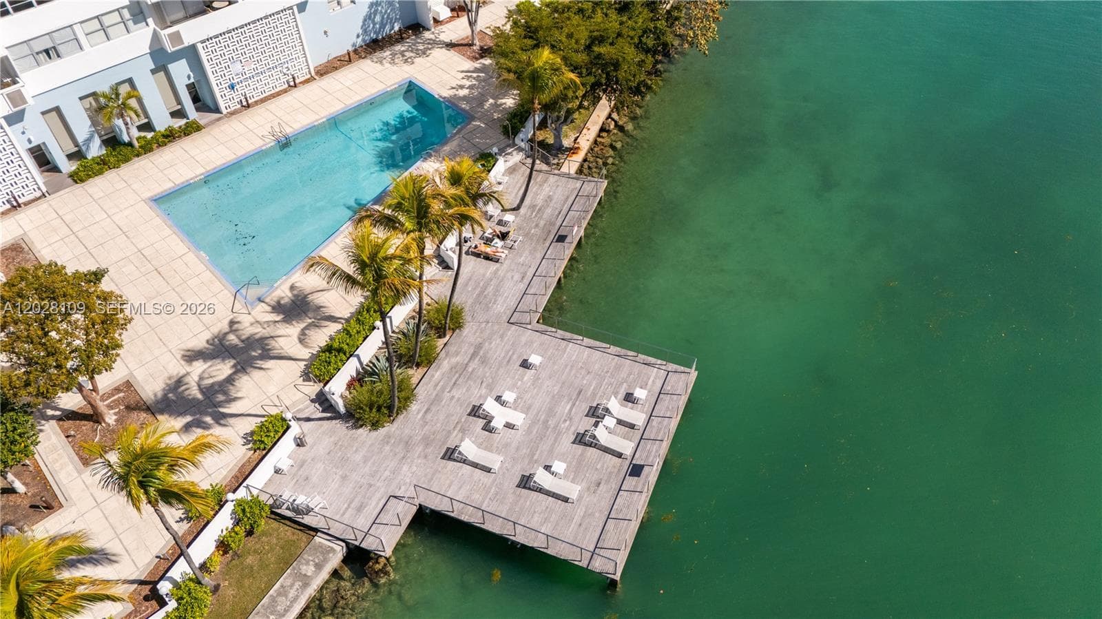 3 Island Ave # 11B, Miami Beach FL 33139 — 52