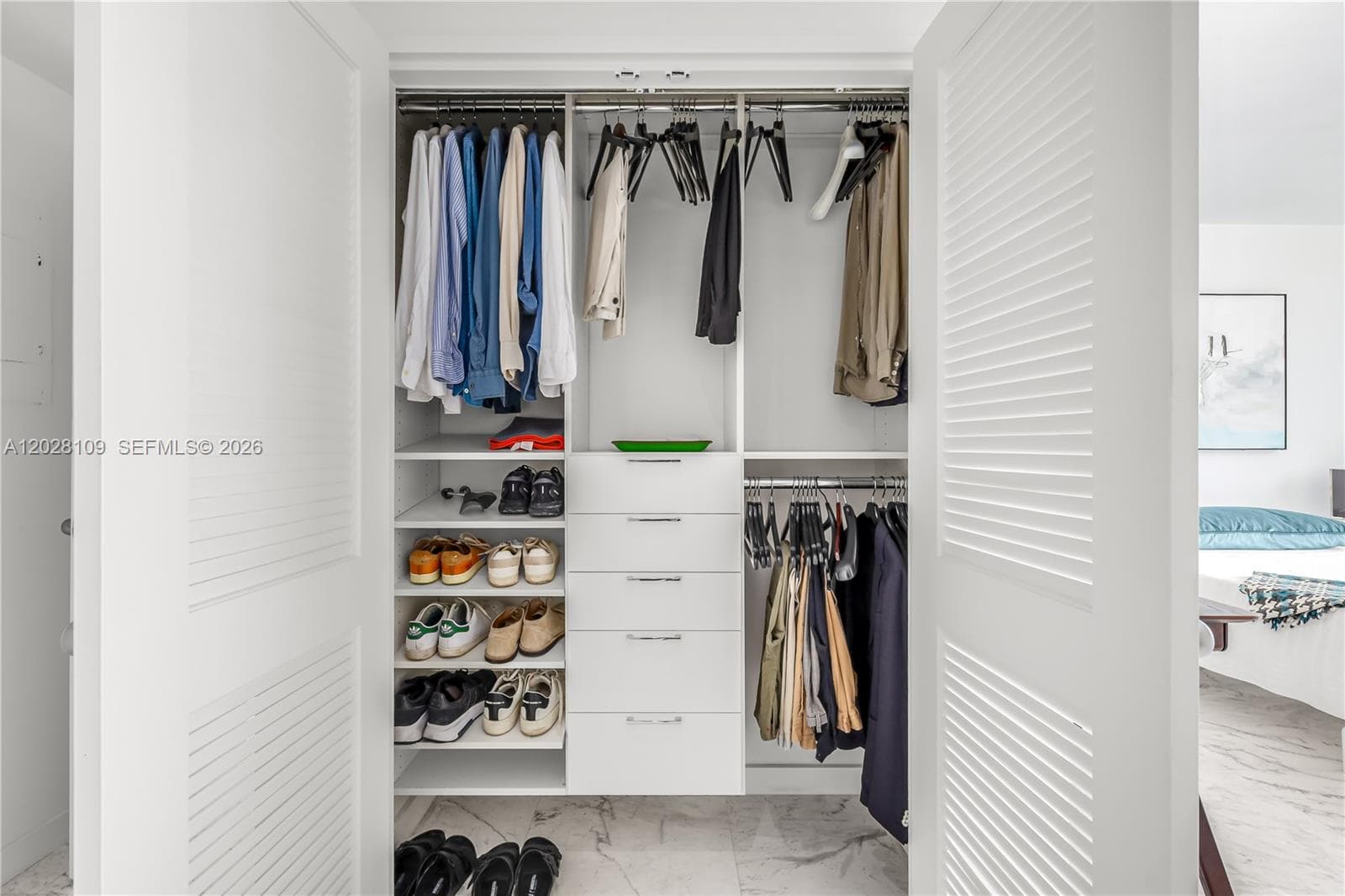 3 Island Ave # 11B, Miami Beach FL 33139 — 17
